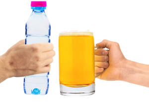 Tại sao bia thì uống được nhiều nhưng nước lọc thì không